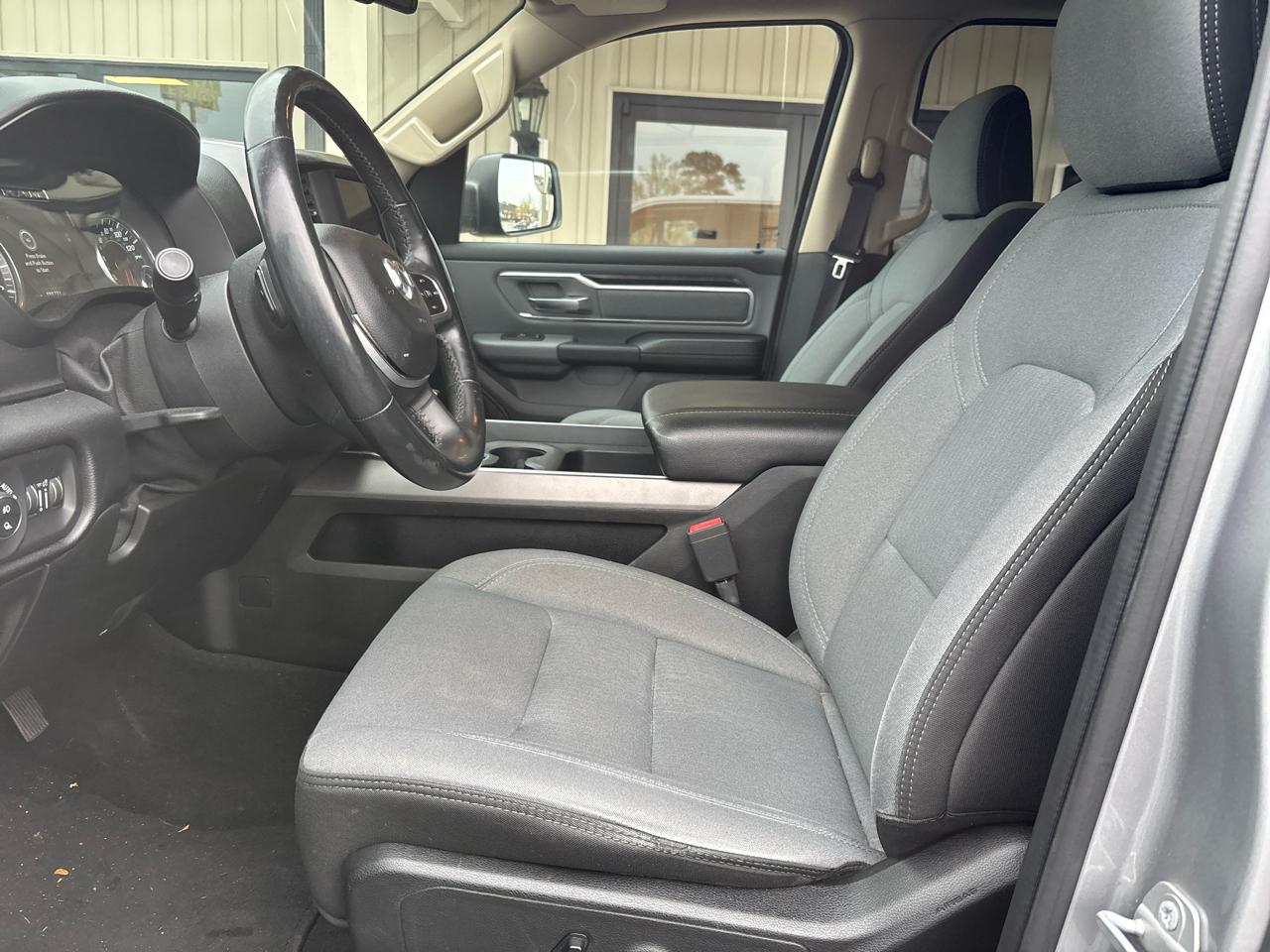 RAM 1500 Big Horn Crew Cab SWB 2WD 2019