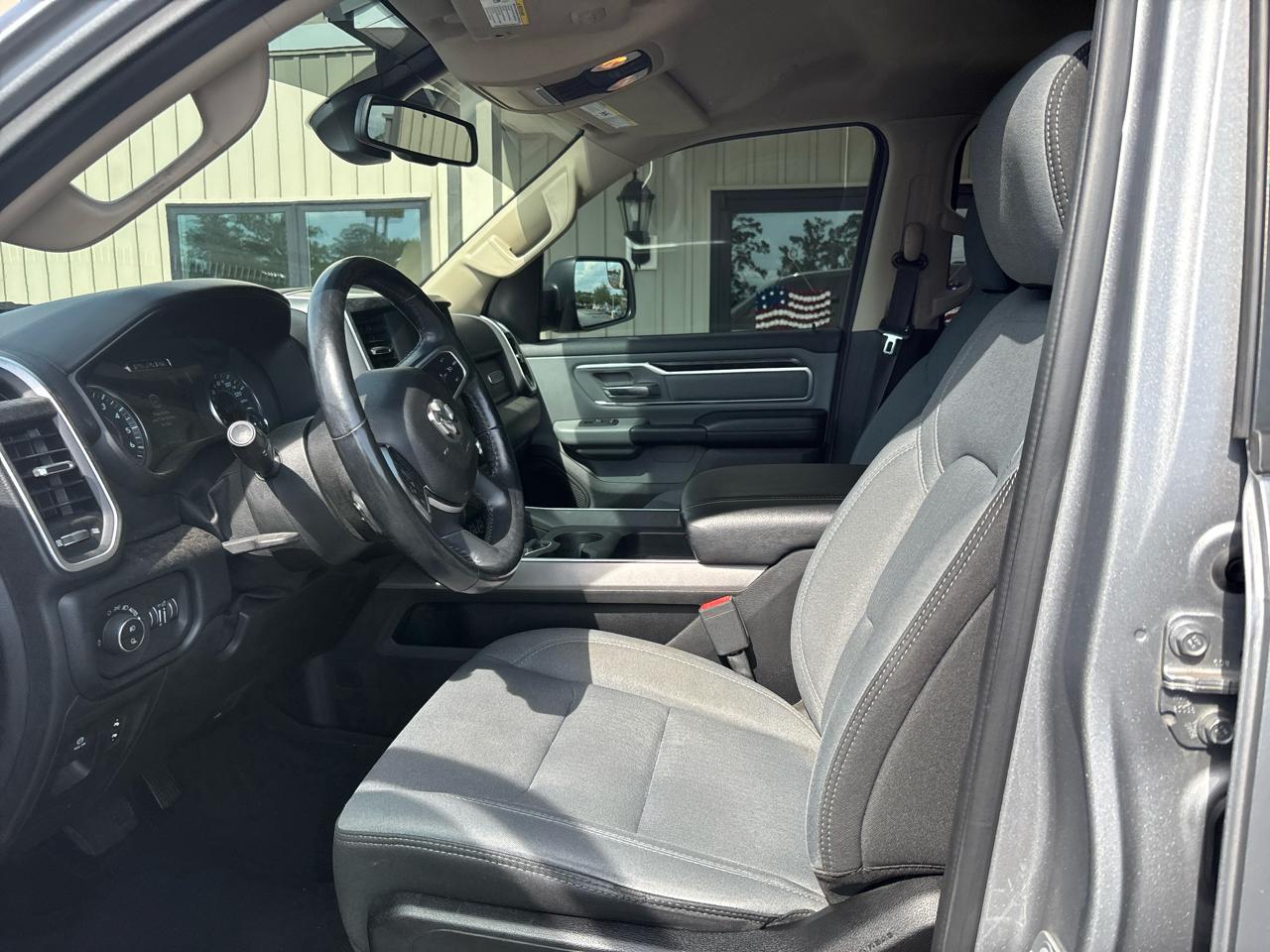 RAM 1500 Big Horn Crew Cab SWB 2WD 2019