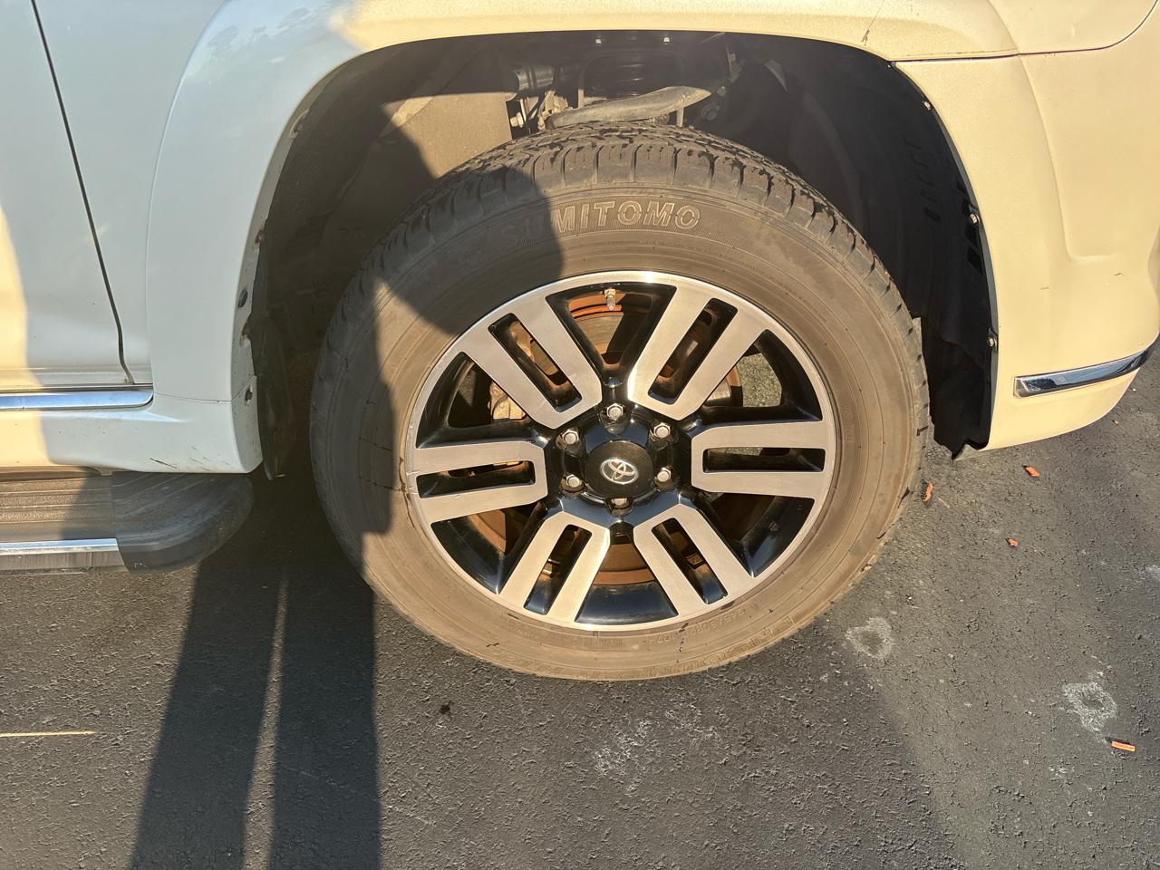 Toyota 4Runner Limited 2WD V6 2015