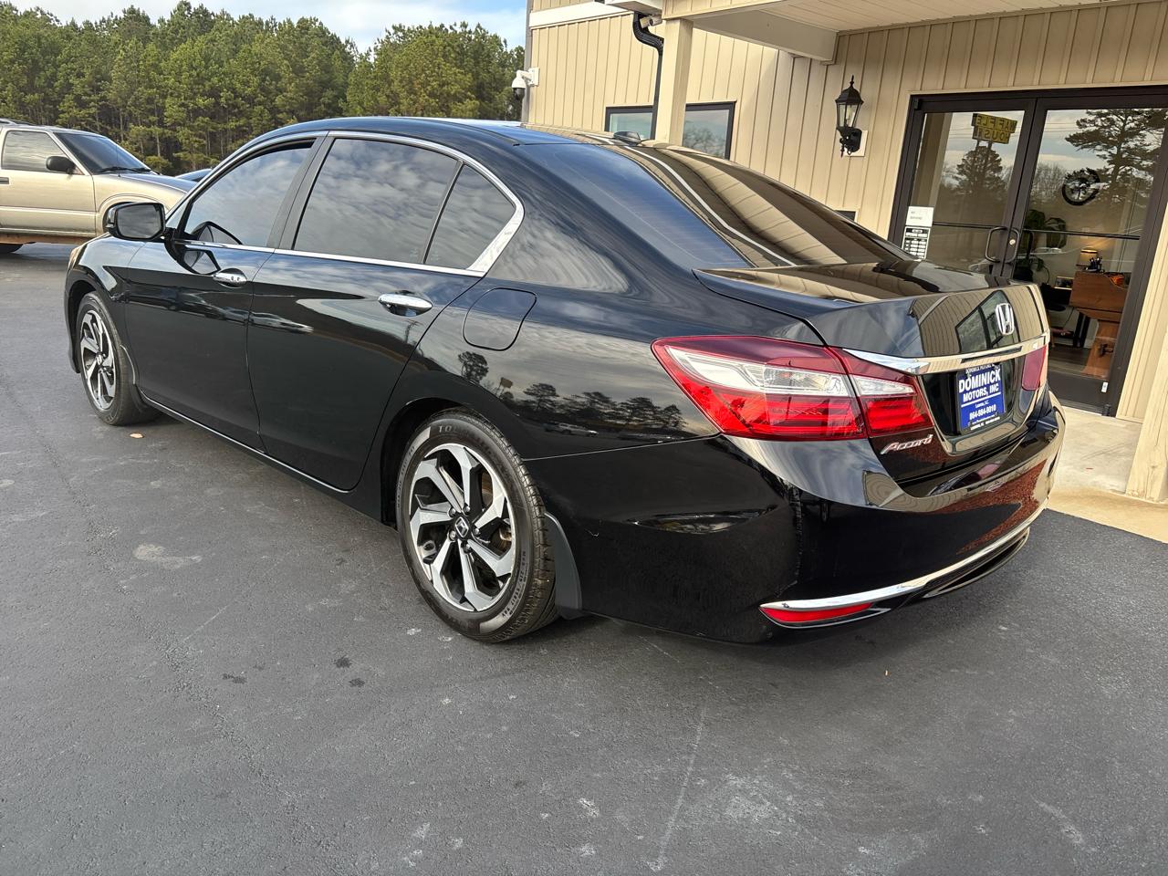 Honda Accord EX Sedan CVT w/ Honda Sensing 2017