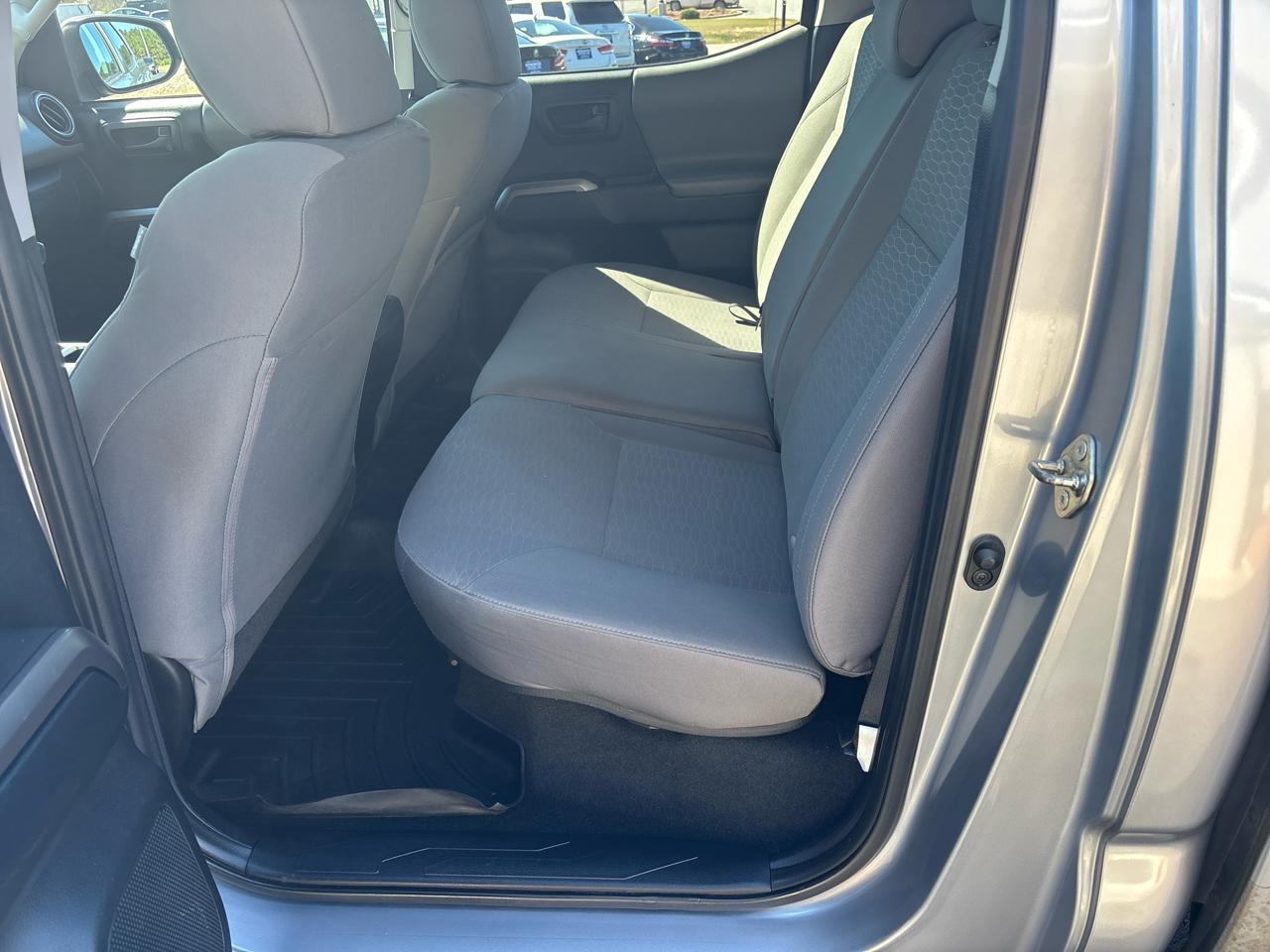 Toyota Tacoma SR5 Double Cab Long Bed V6 6AT 2WD 2016