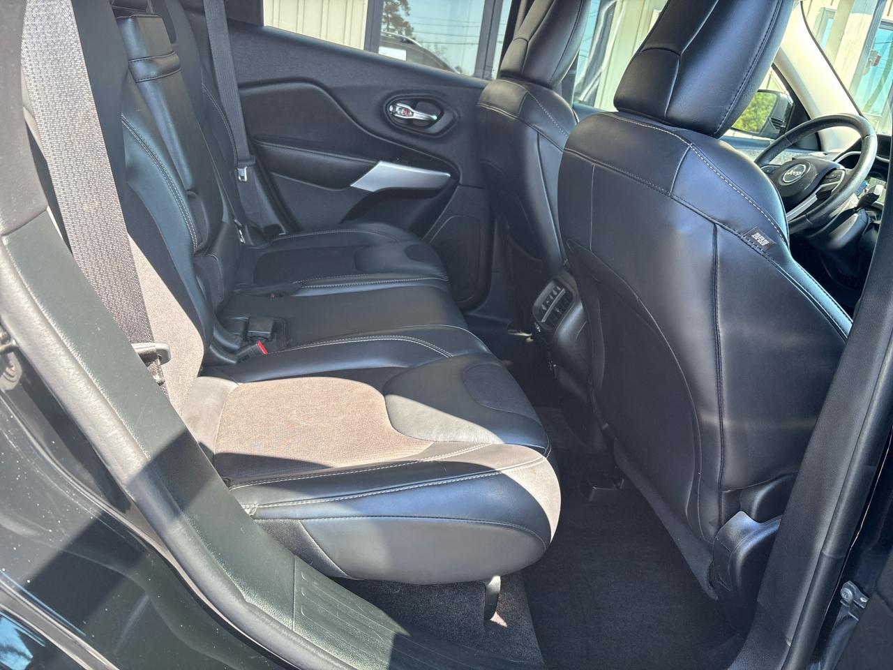 Jeep Cherokee Latitude Plus FWD 2018