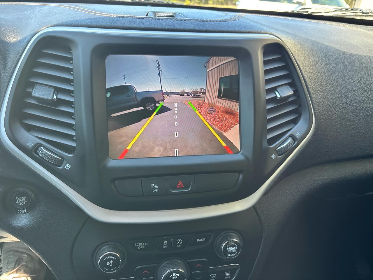 Jeep Cherokee Latitude Plus FWD 2018