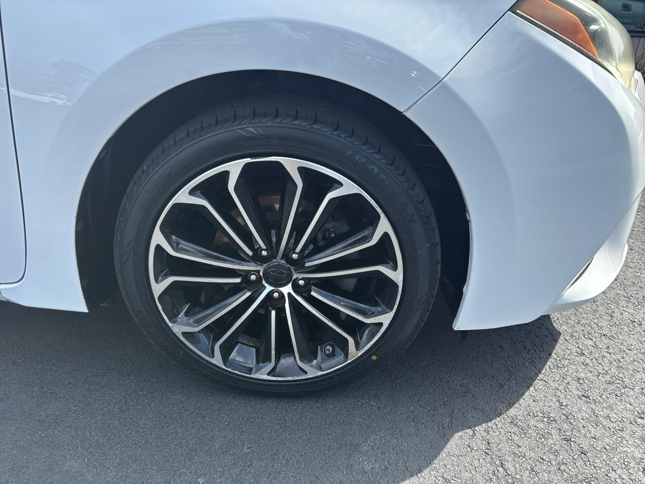 Toyota Corolla LE CVT 2016