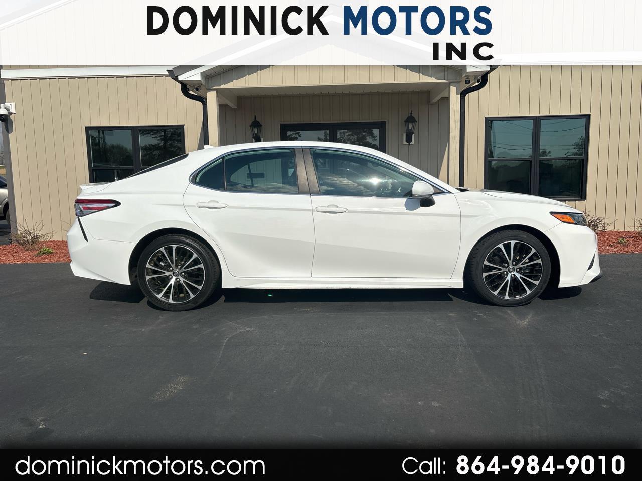 2020 Toyota Camry SE