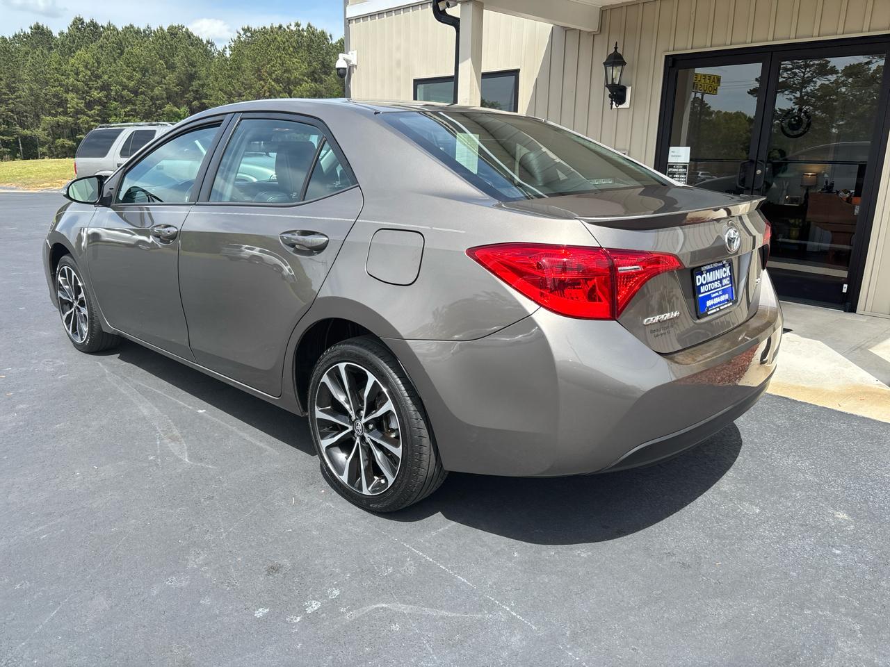Toyota Corolla L CVT 2017