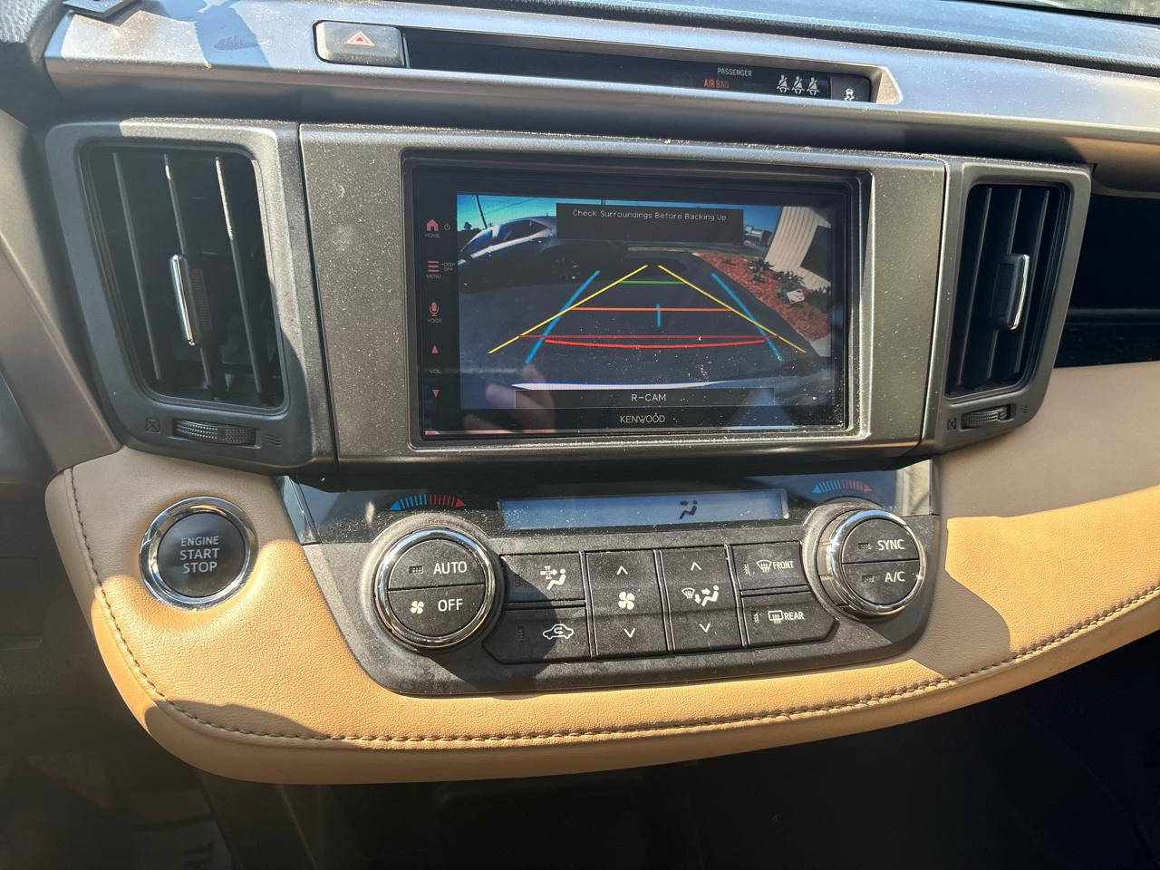 Toyota RAV4 Limited FWD 2017