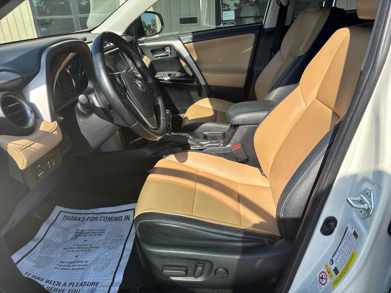 Toyota RAV4 Limited FWD 2017