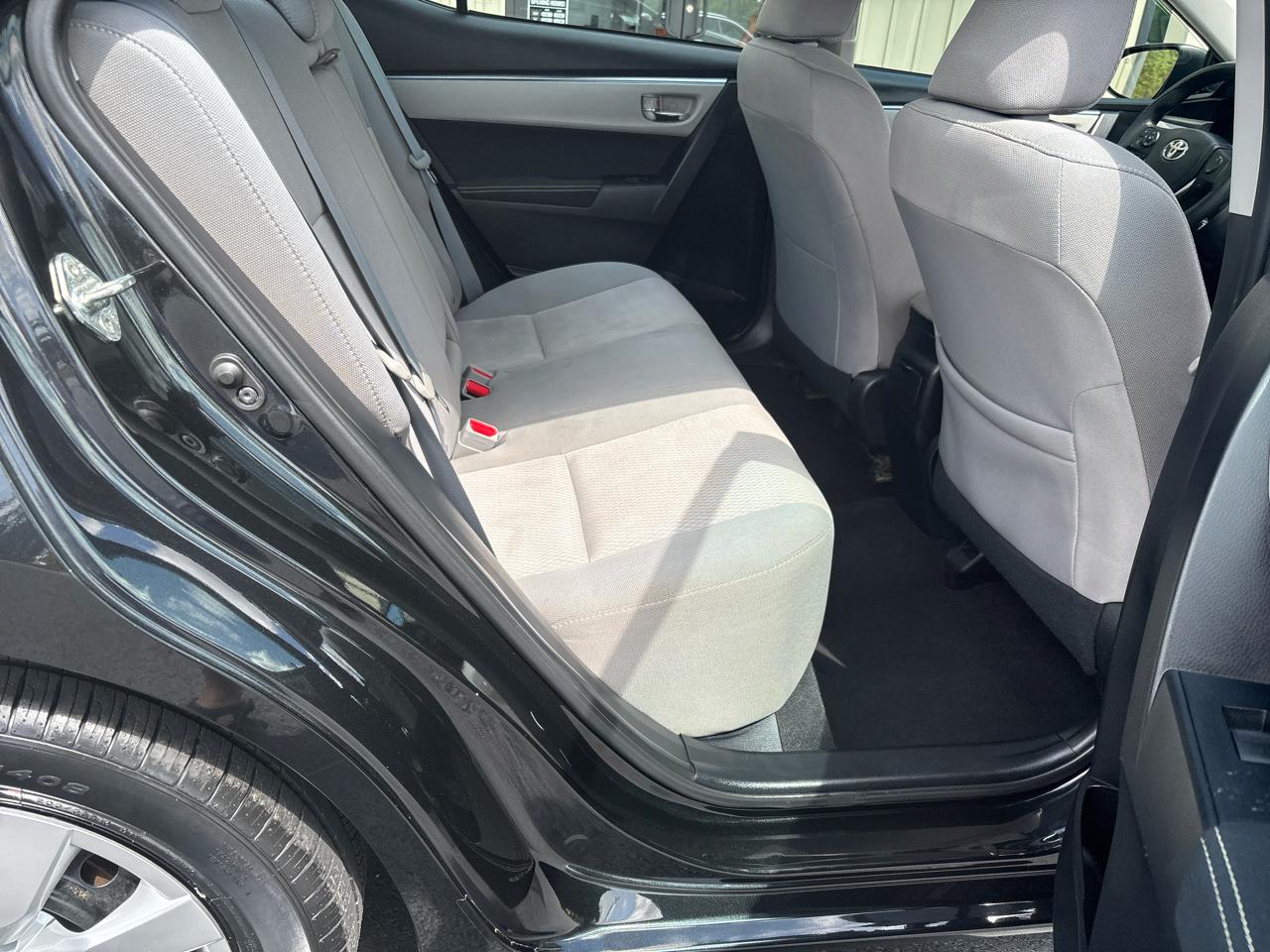 Toyota Corolla LE CVT 2015