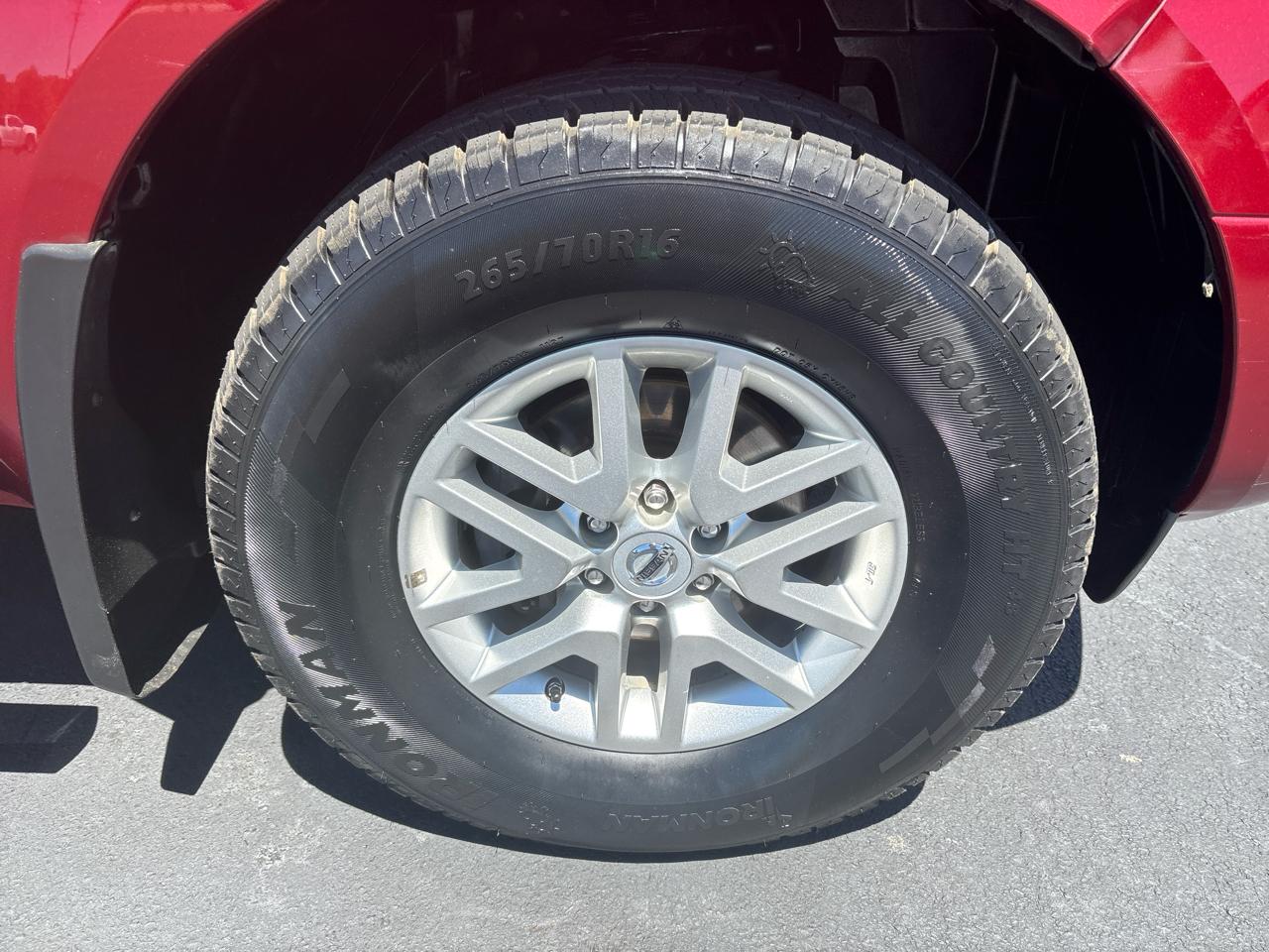 Nissan Frontier SV Crew Cab 4WD 2019