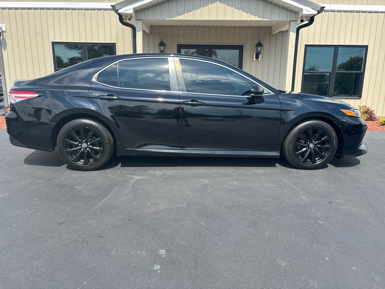 Toyota Camry LE 2020