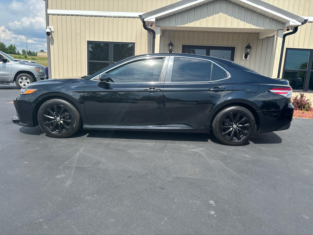 Toyota Camry LE 2020