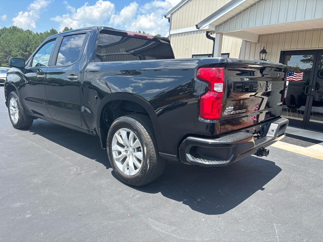 Chevrolet Silverado 1500 Custom Crew Cab Short Box 2WD 2021