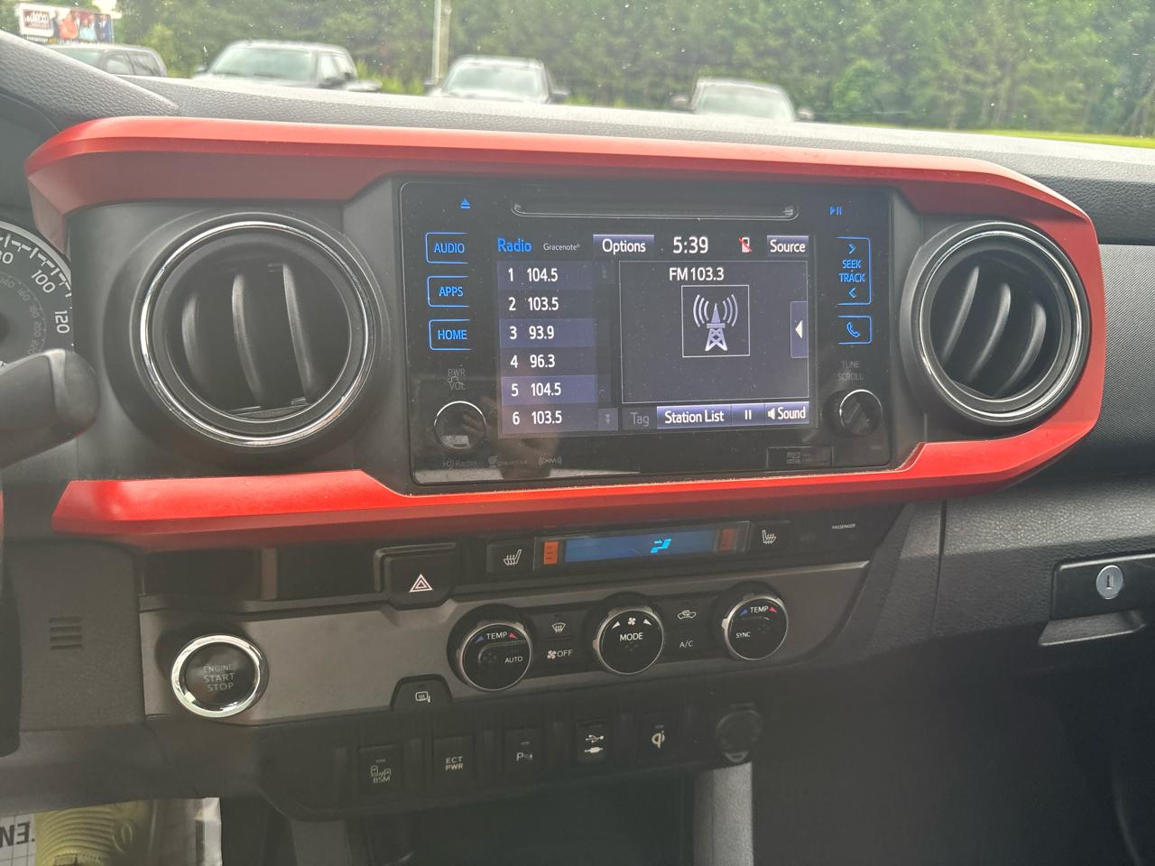 Toyota Tacoma TRD Off Road Double Cab 5' Bed V6 4x2 AT (Natl) 2017