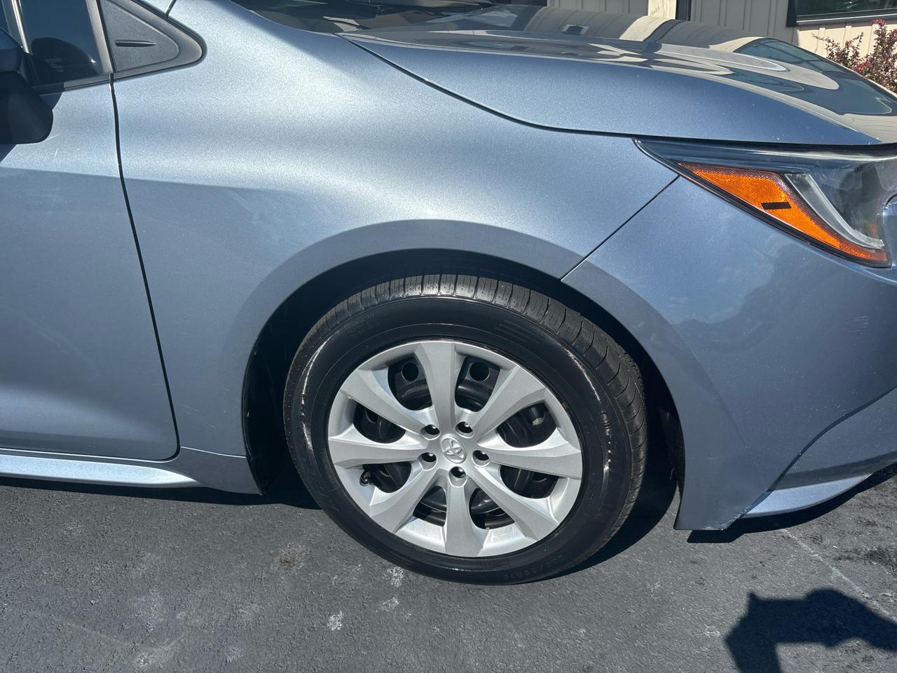 Toyota Corolla LE 2022