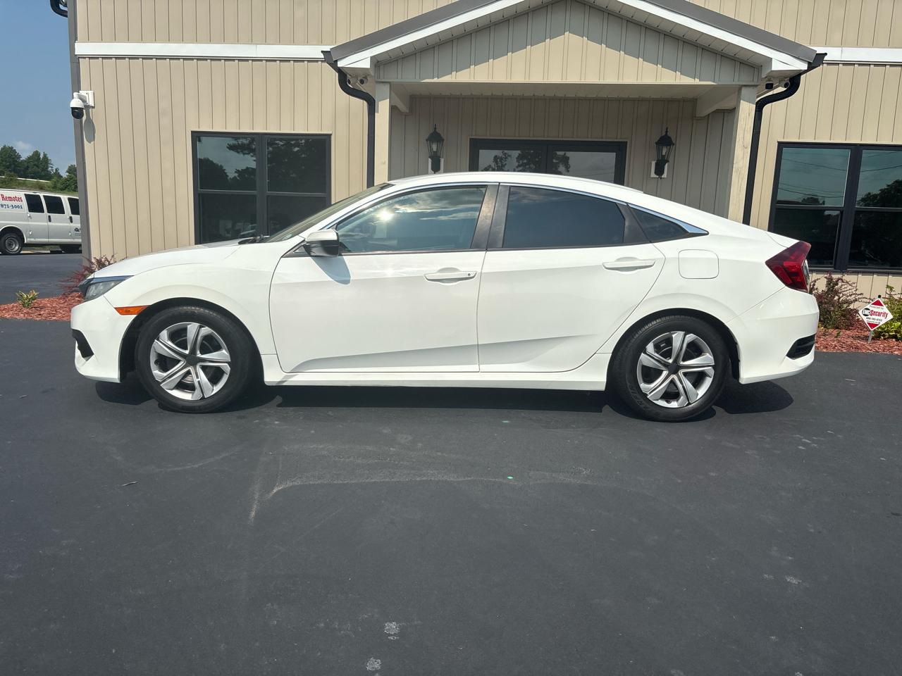Honda Civic LX Sedan CVT 2018