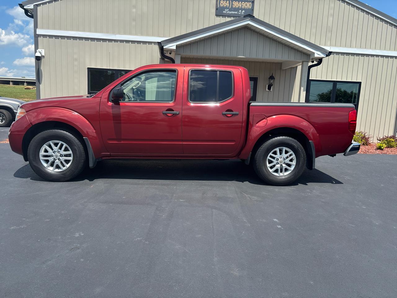 Nissan Frontier S Crew Cab 5AT 2WD 2017