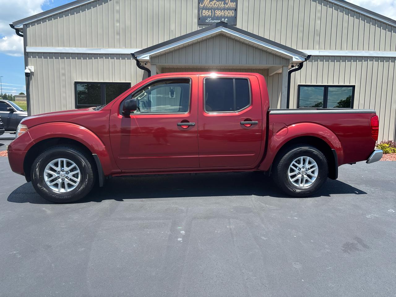 Nissan Frontier S Crew Cab 5AT 2WD 2017