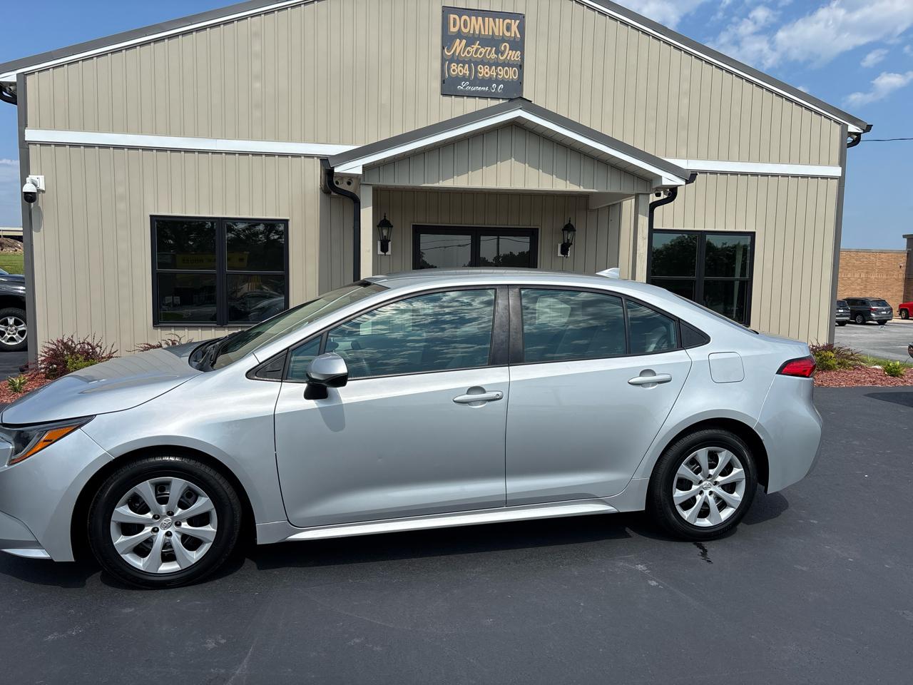 Toyota Corolla LE 2021