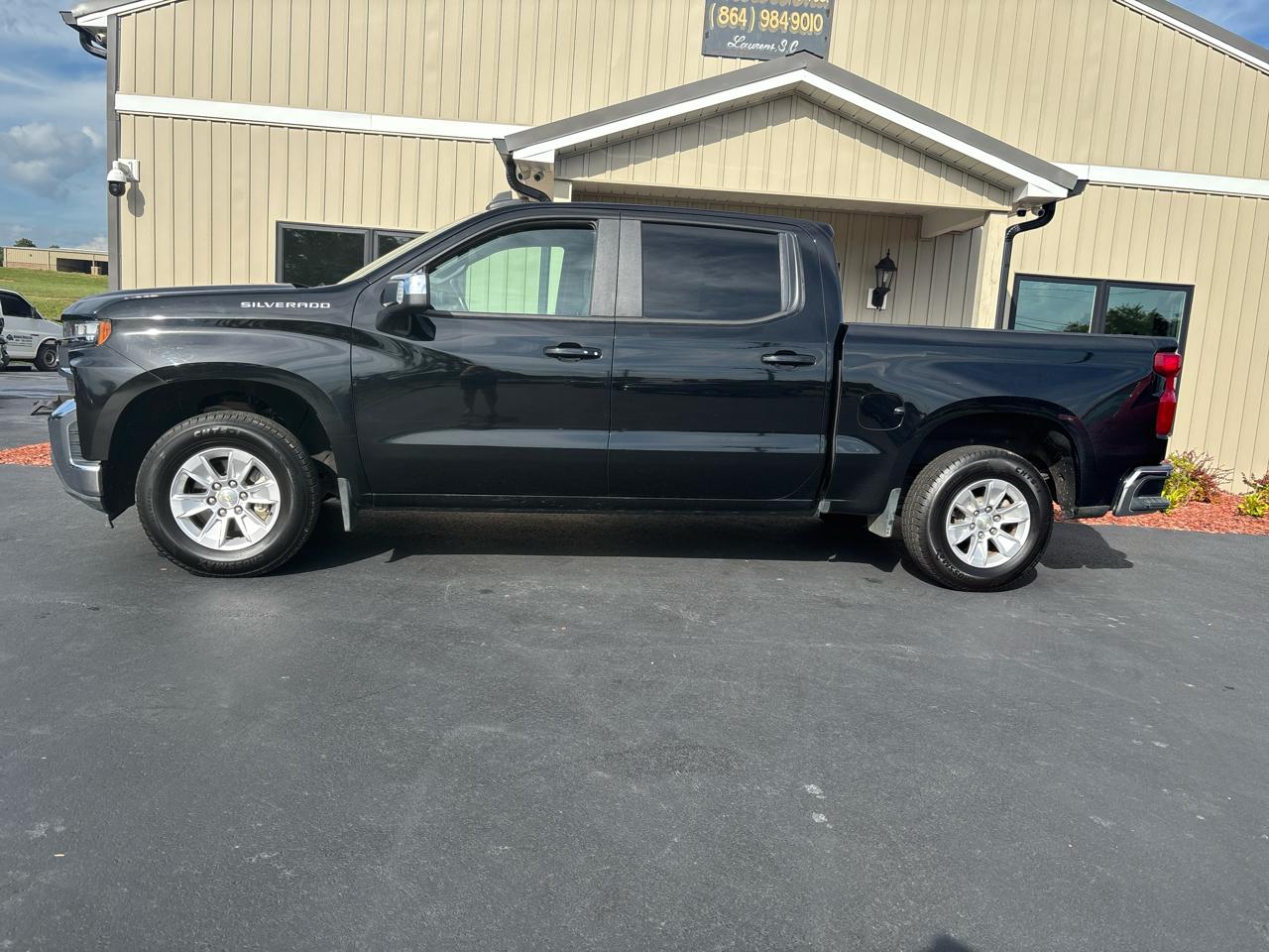 Chevrolet Silverado 1500 LT Crew Cab 2WD 2020