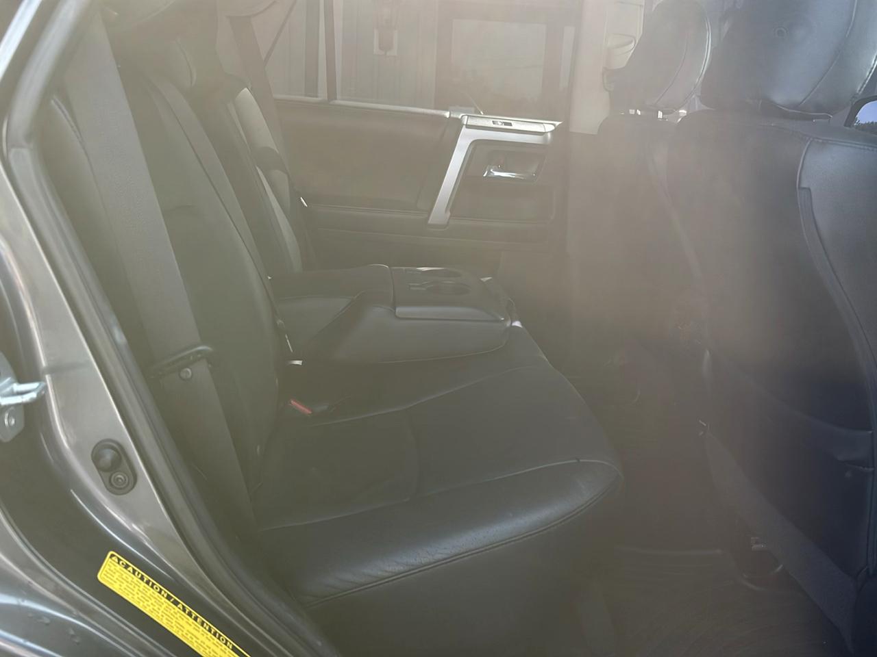 Toyota 4Runner SR5 2WD 2016