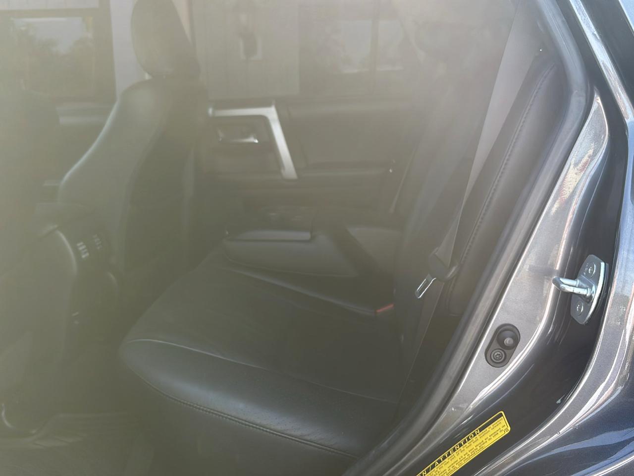Toyota 4Runner SR5 2WD 2016