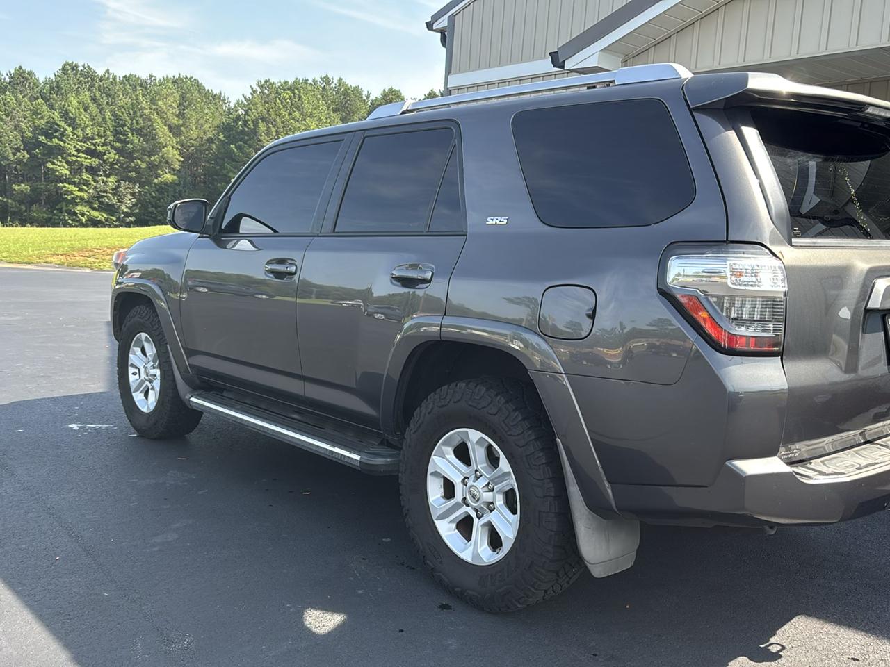 Toyota 4Runner SR5 2WD 2016
