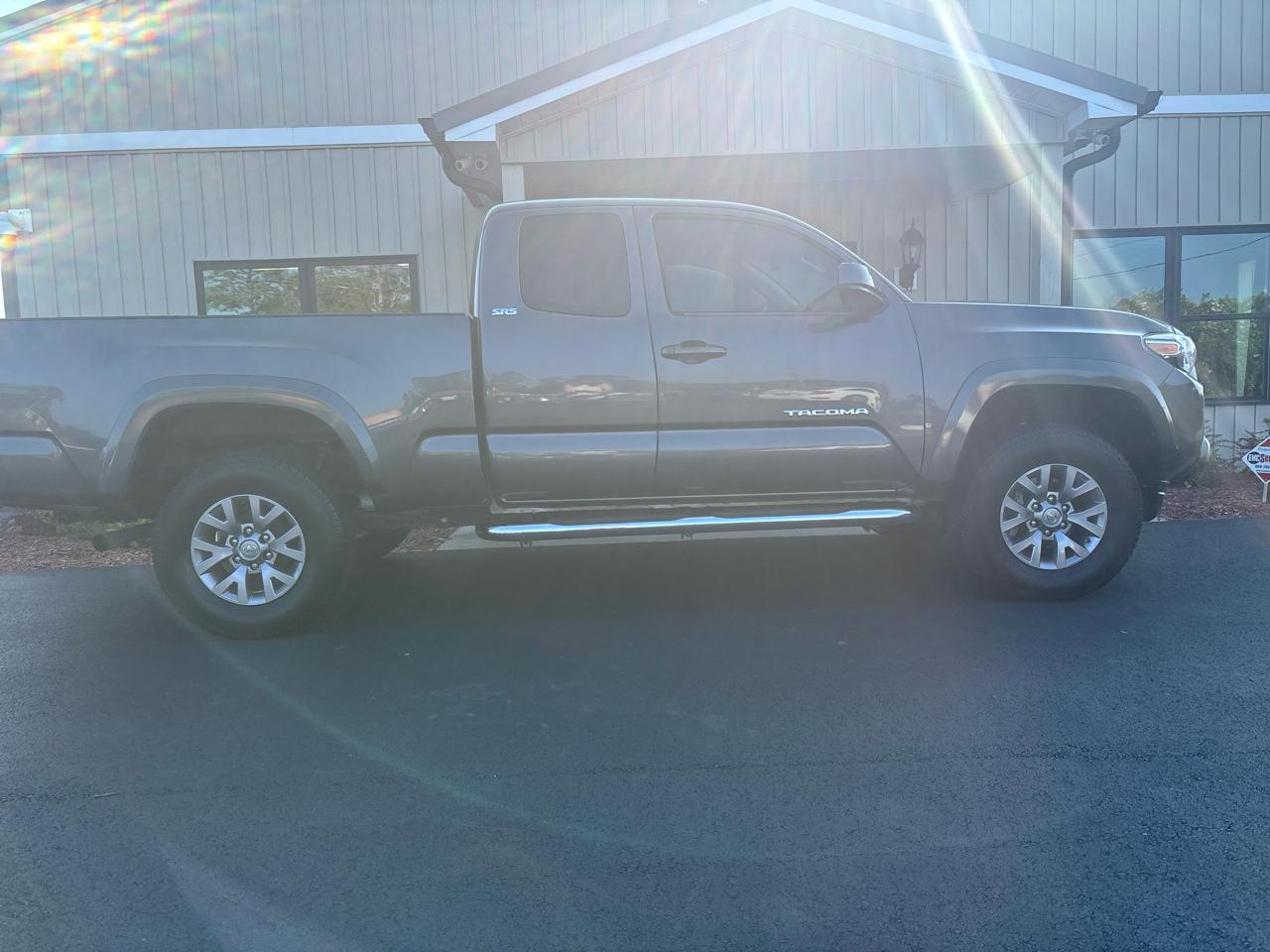 Toyota Tacoma SR5 Access Cab V6 6AT 2WD 2019