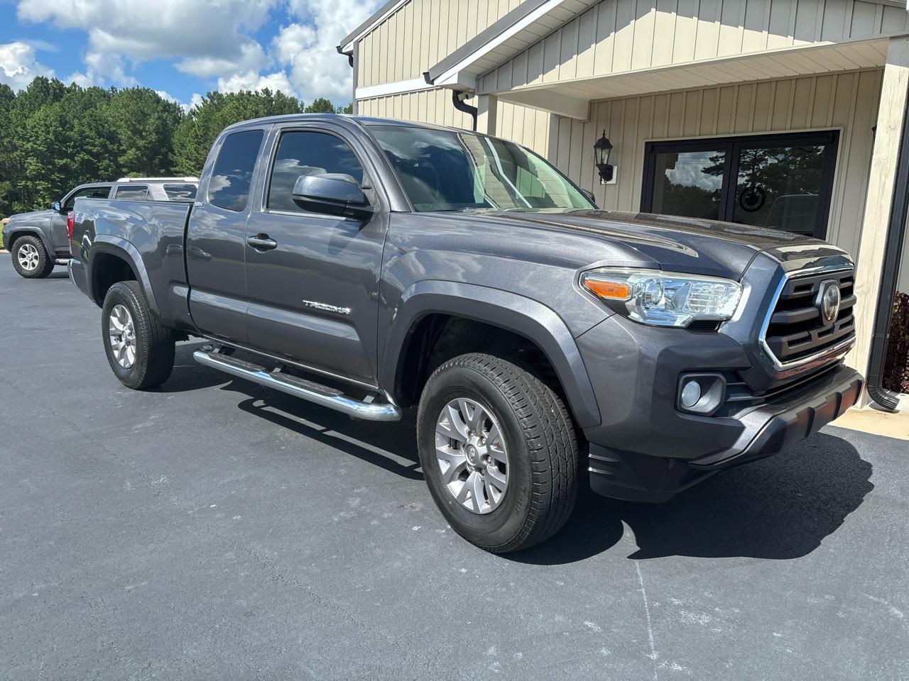 Toyota Tacoma SR5 Access Cab V6 6AT 2WD 2019
