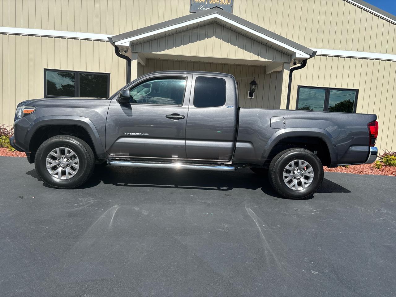 Toyota Tacoma SR5 Access Cab V6 6AT 2WD 2019