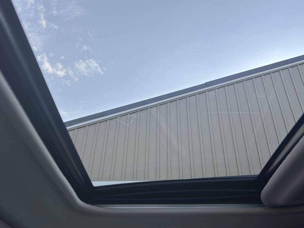 Toyota RAV4 XLE FWD 2018