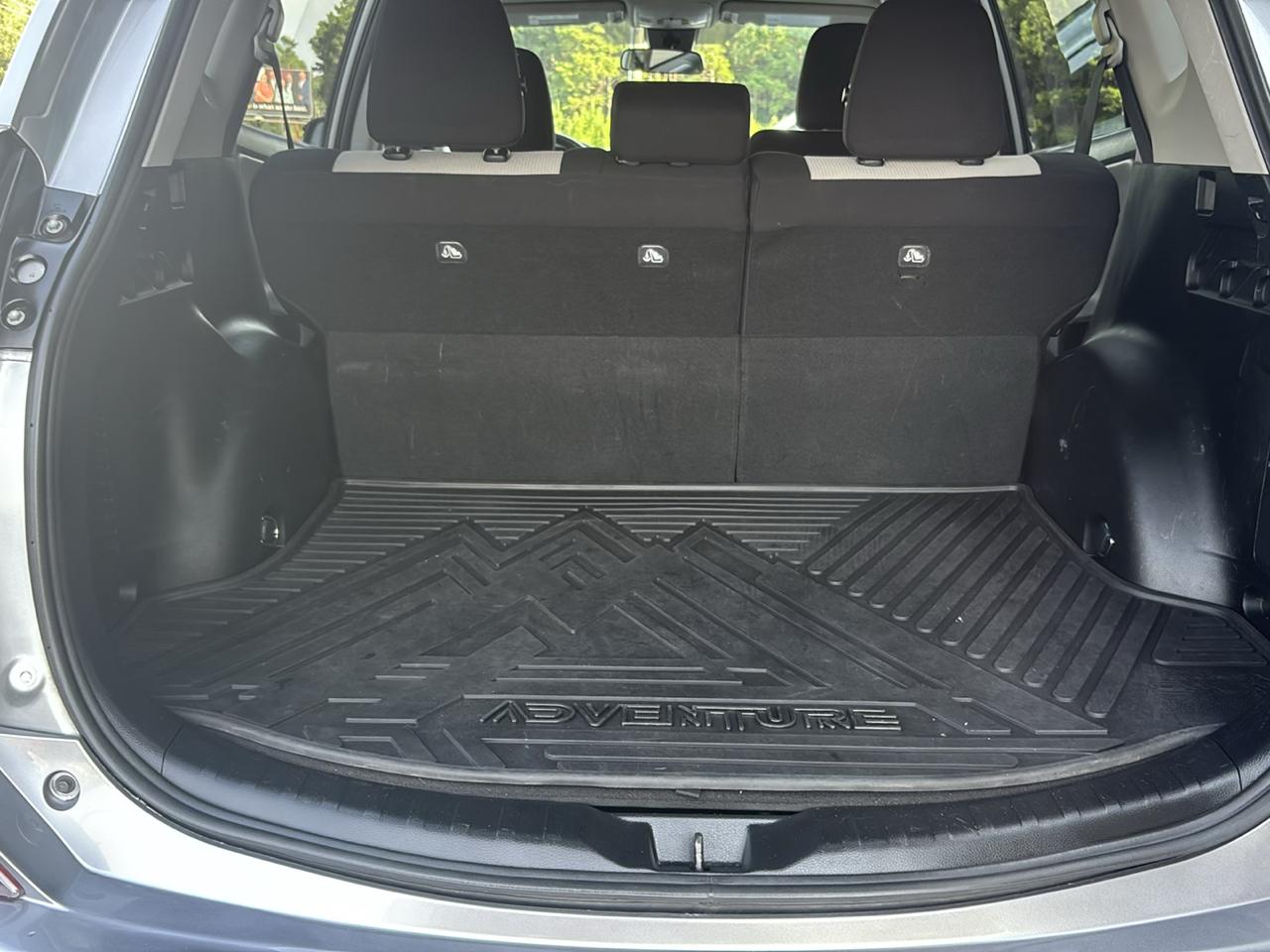 Toyota RAV4 XLE FWD 2018