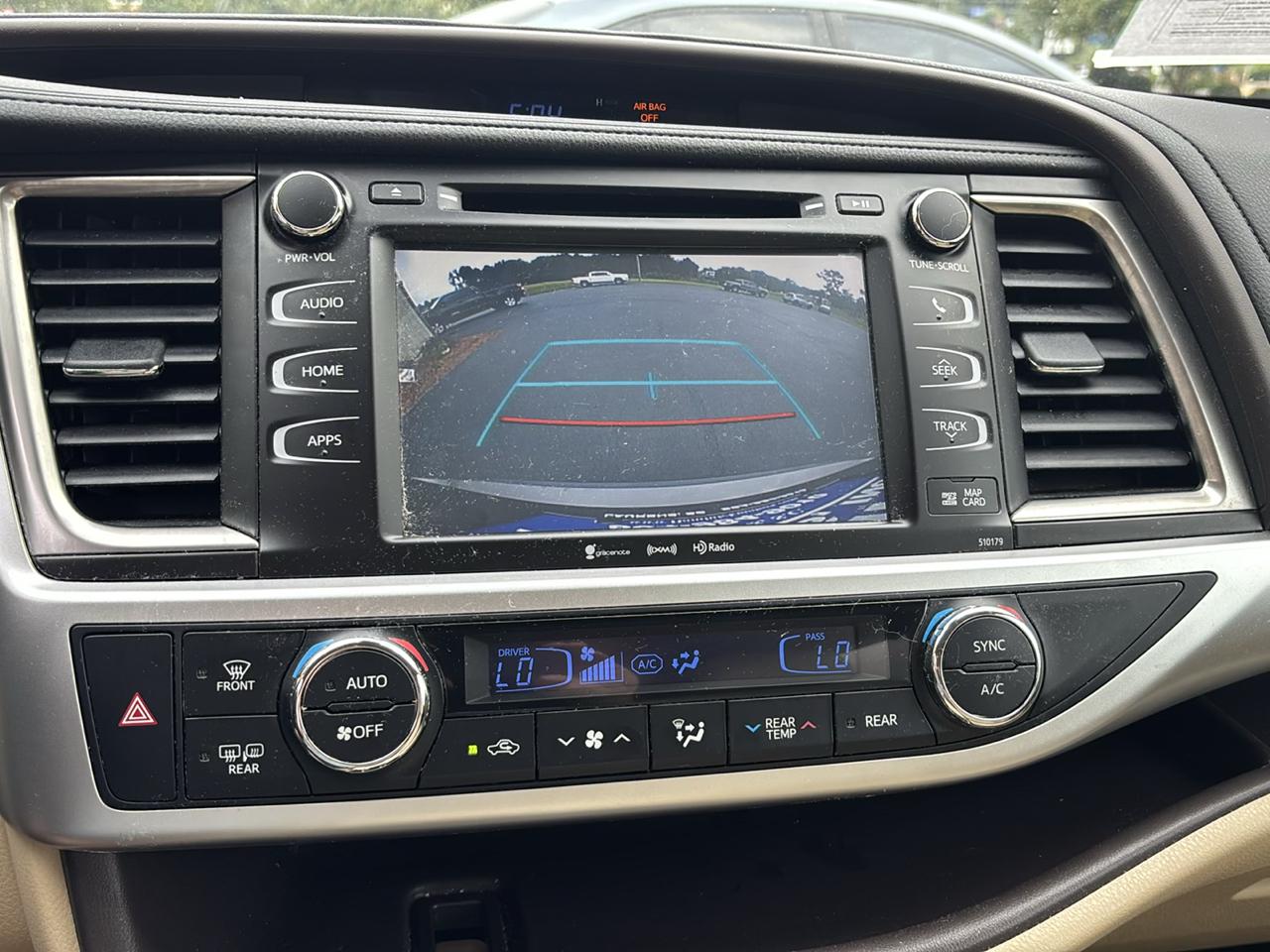 Toyota Highlander SE FWD V6 2018