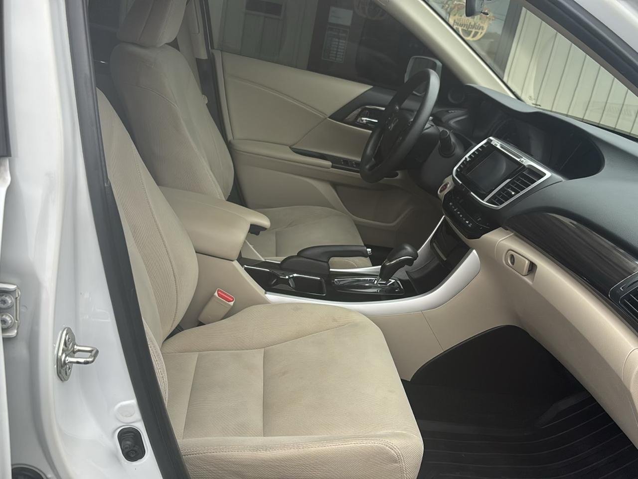 Honda Accord EX Sedan CVT 2016