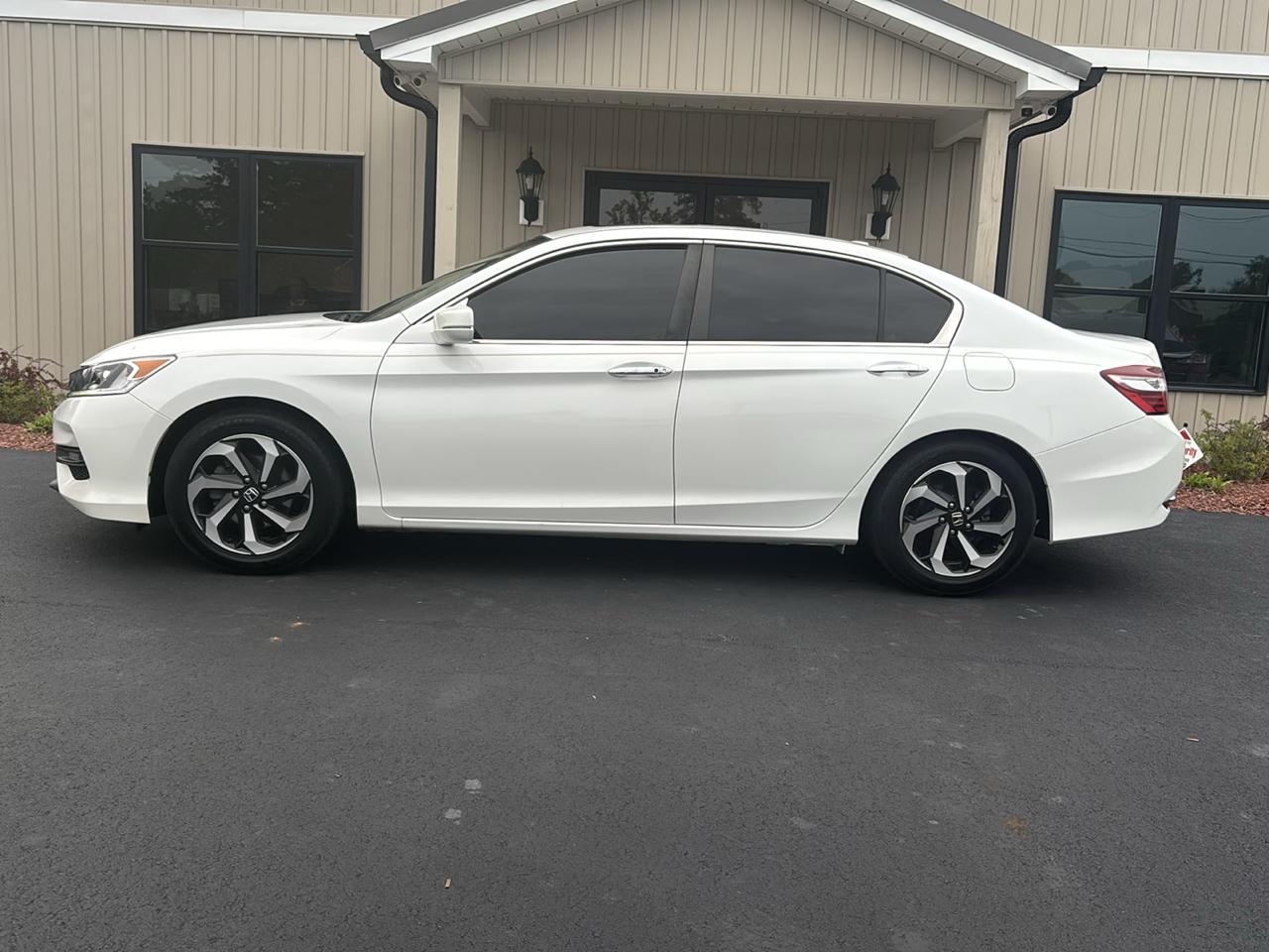 Honda Accord EX Sedan CVT 2016