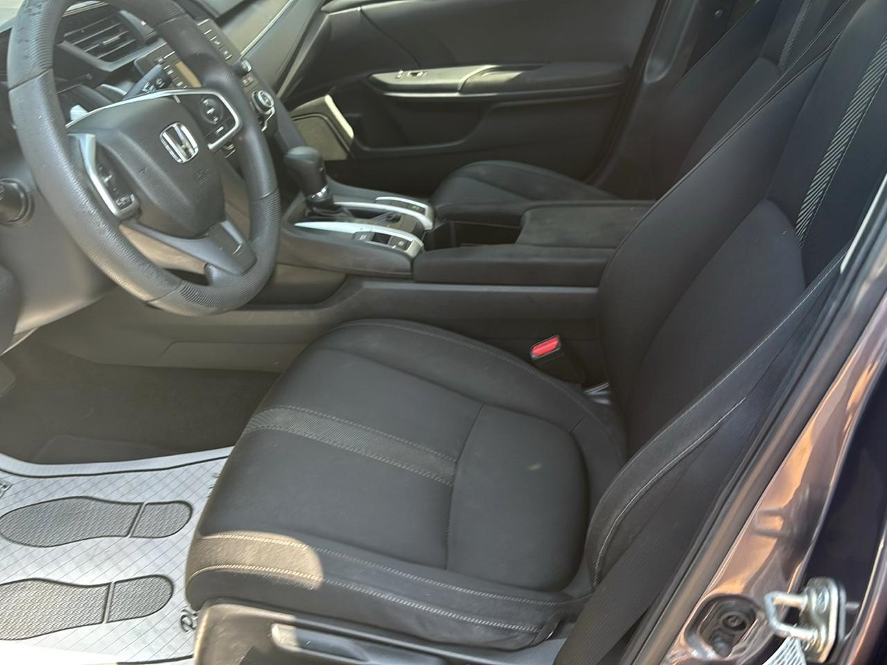 Honda Civic LX Sedan CVT 2016