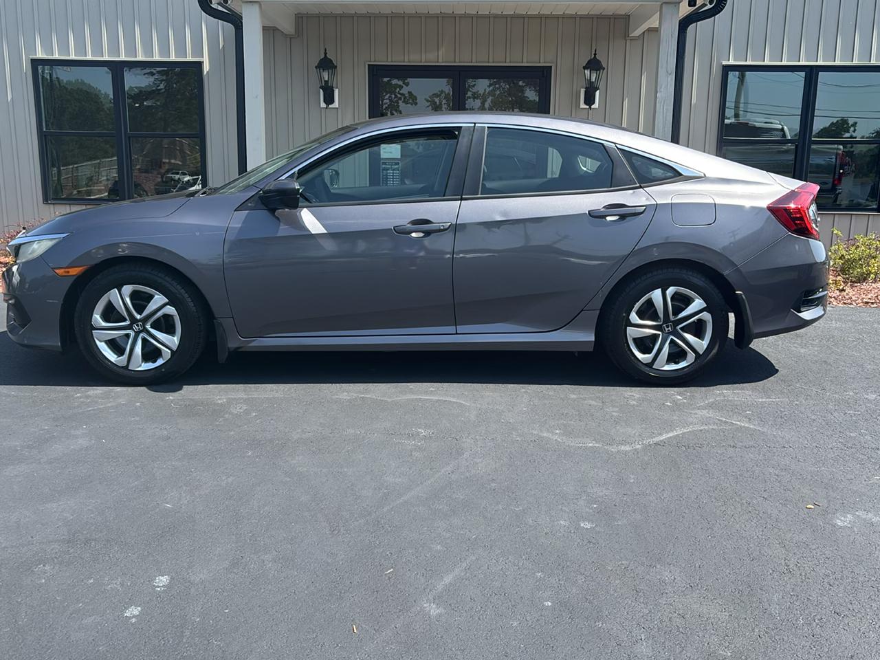 Honda Civic LX Sedan CVT 2016