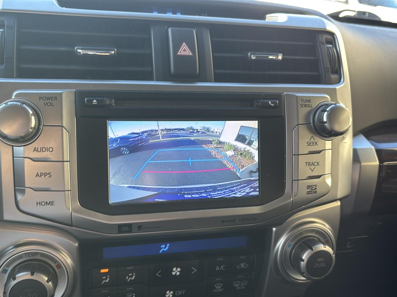 Toyota 4Runner SR5 2WD 2018