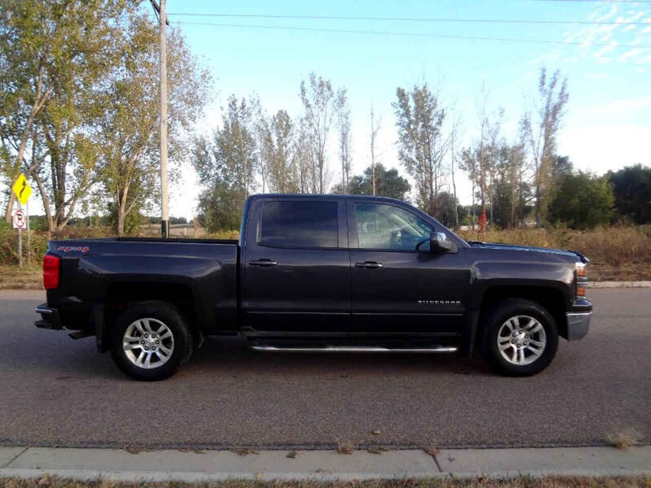 Chevrolet Silverado 1500 LT Crew Cab Long Box 4WD 2015