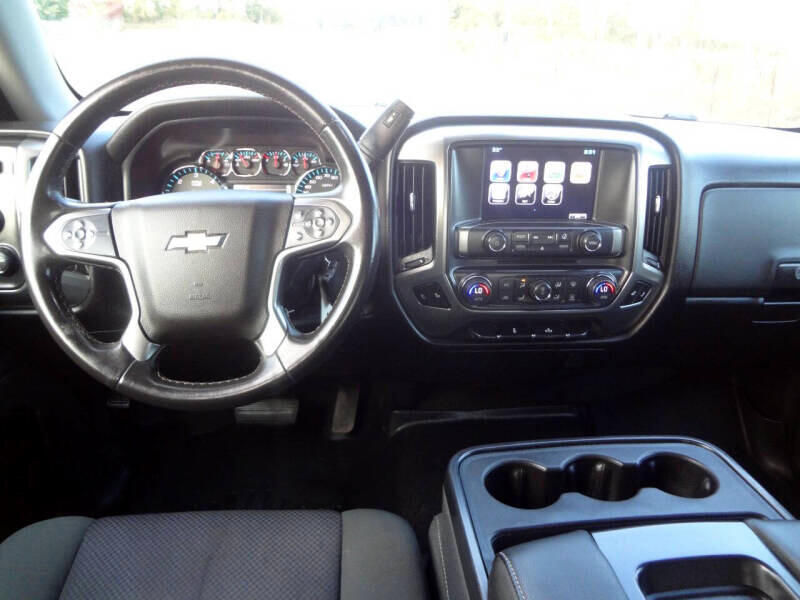 Chevrolet Silverado 1500 LT Crew Cab Long Box 4WD 2015