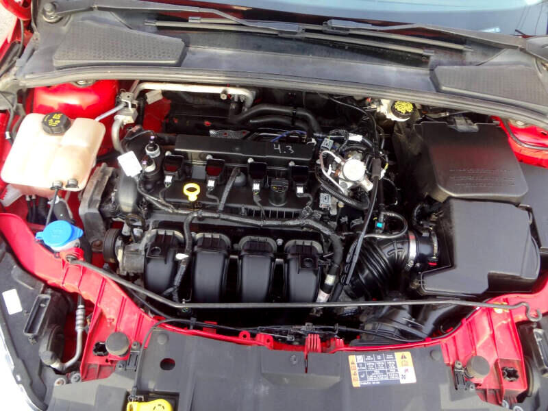 Ford Focus SE Hatch 2016