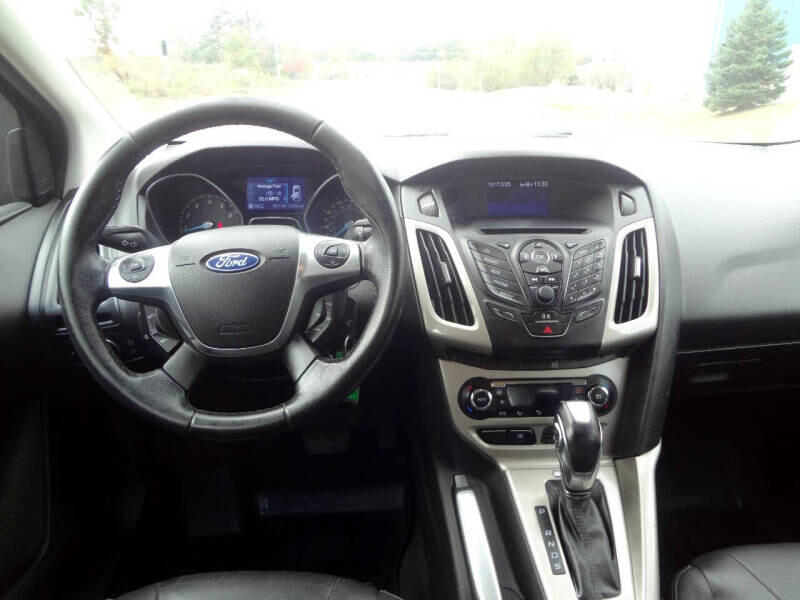 Ford Focus SEL 2012
