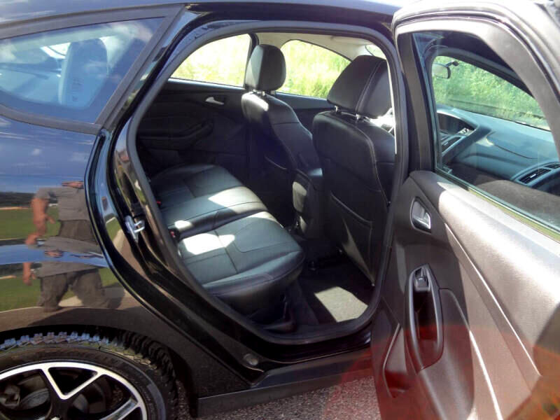 Ford Focus SE Hatch 2014