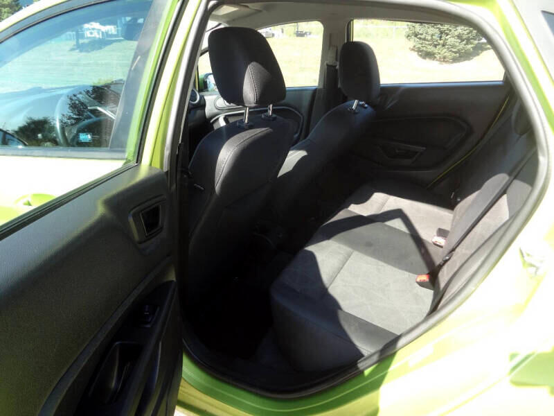 Ford Fiesta SEL Sedan 2012