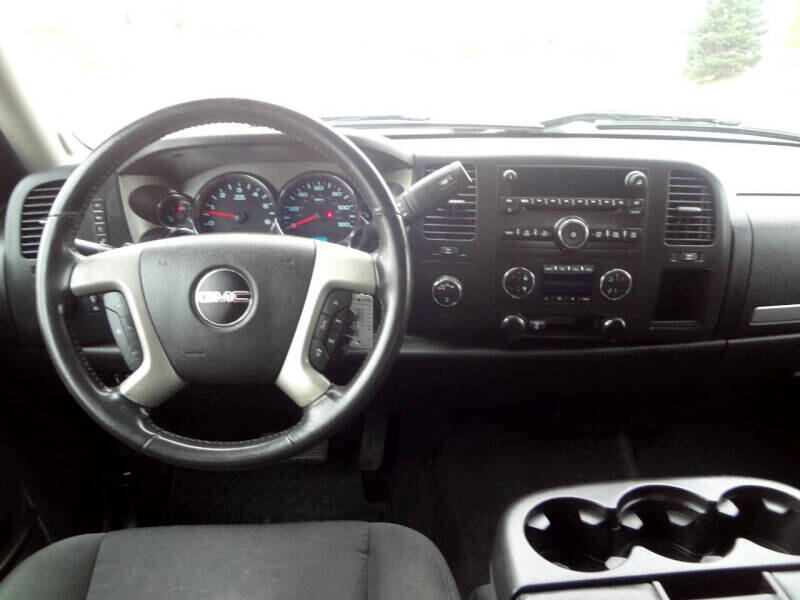 GMC Sierra 1500 SLE Crew Cab 4WD 2012