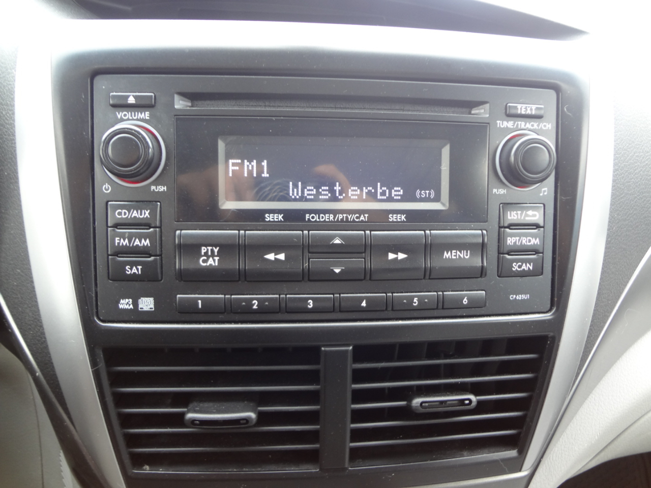 Subaru Forester 2.5X Premium 2013