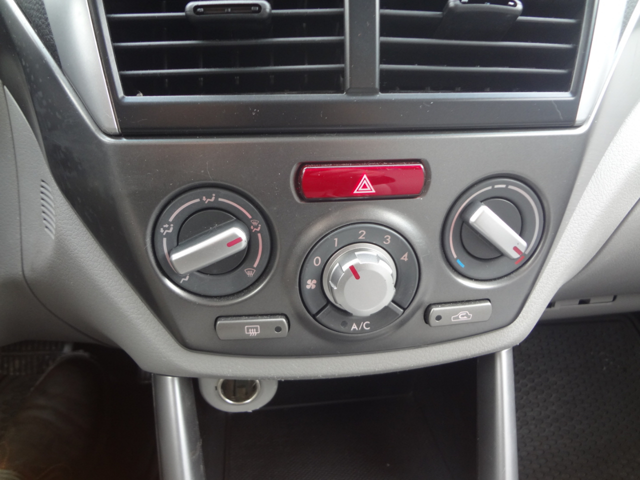 Subaru Forester 2.5X Premium 2013