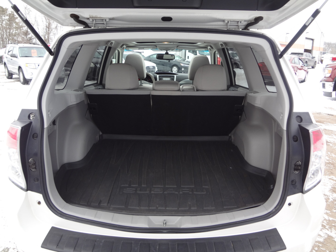 Subaru Forester 2.5X Premium 2013