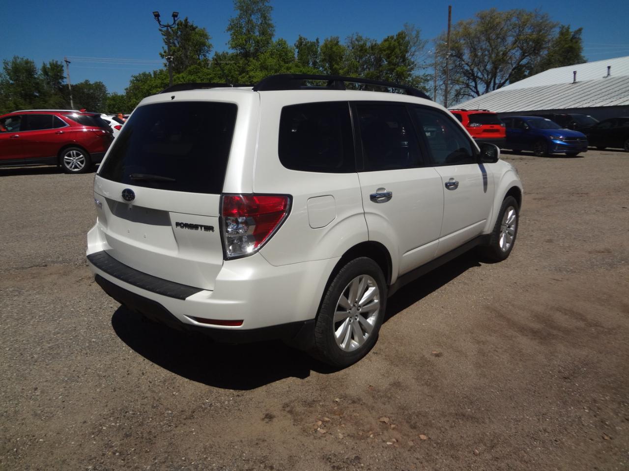 Subaru Forester 2.5X Premium 2013