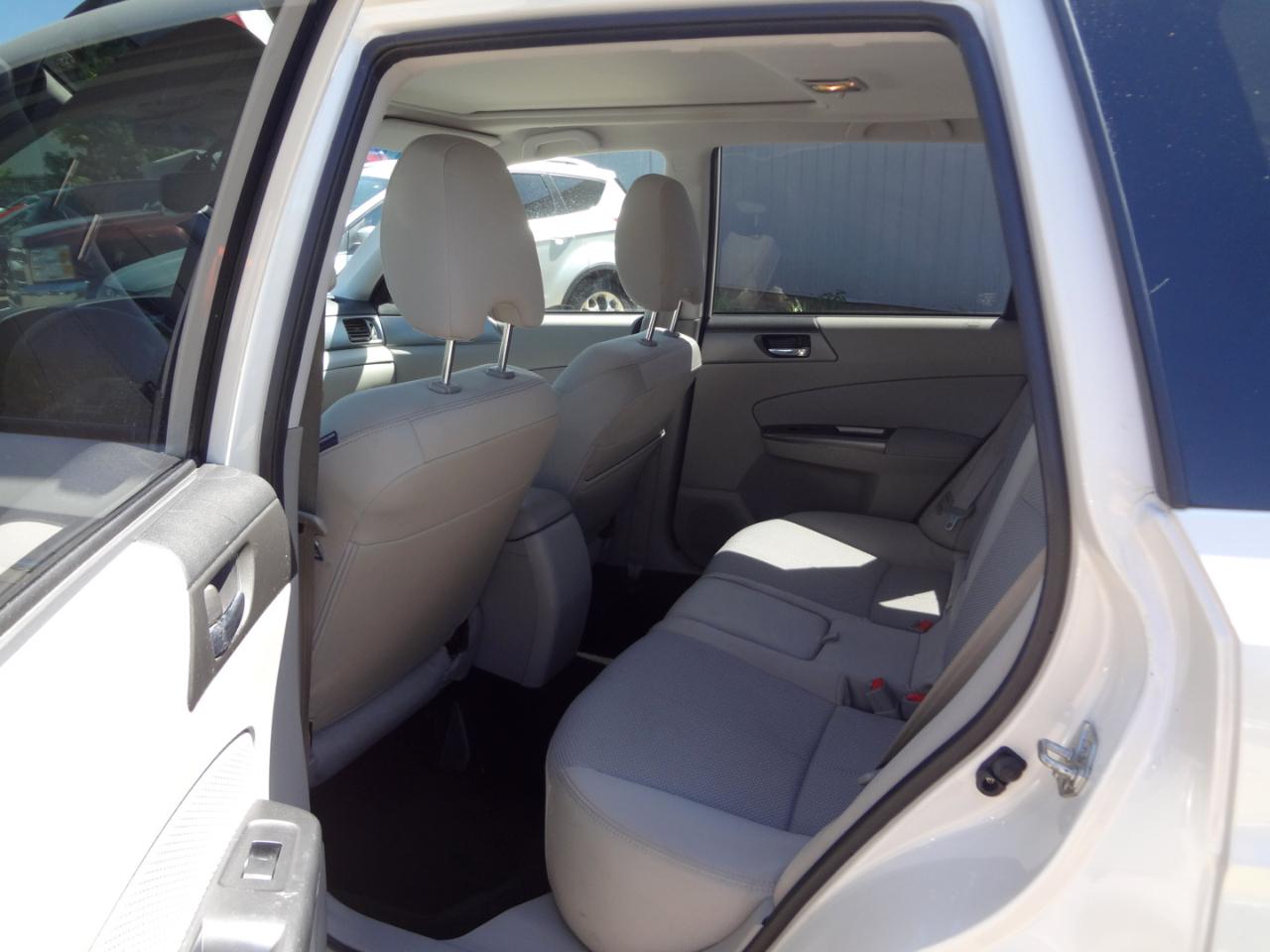 Subaru Forester 2.5X Premium 2013